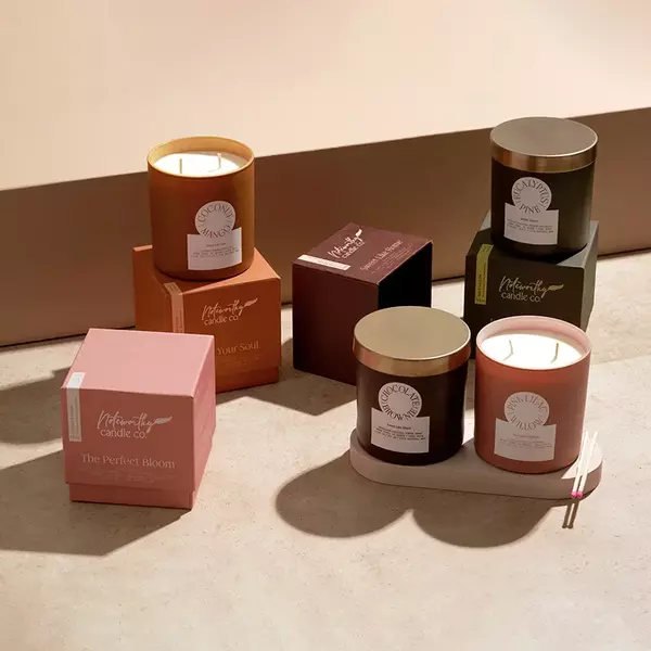 custom-candle-boxes-2.webp
