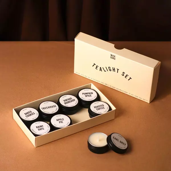 custom-cealight-candle-packaging-1.webp