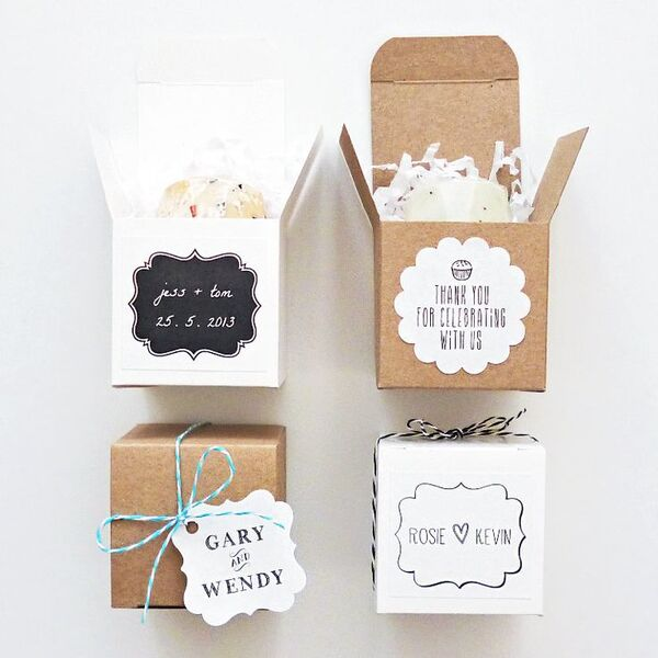 favor-boxes-2.webp